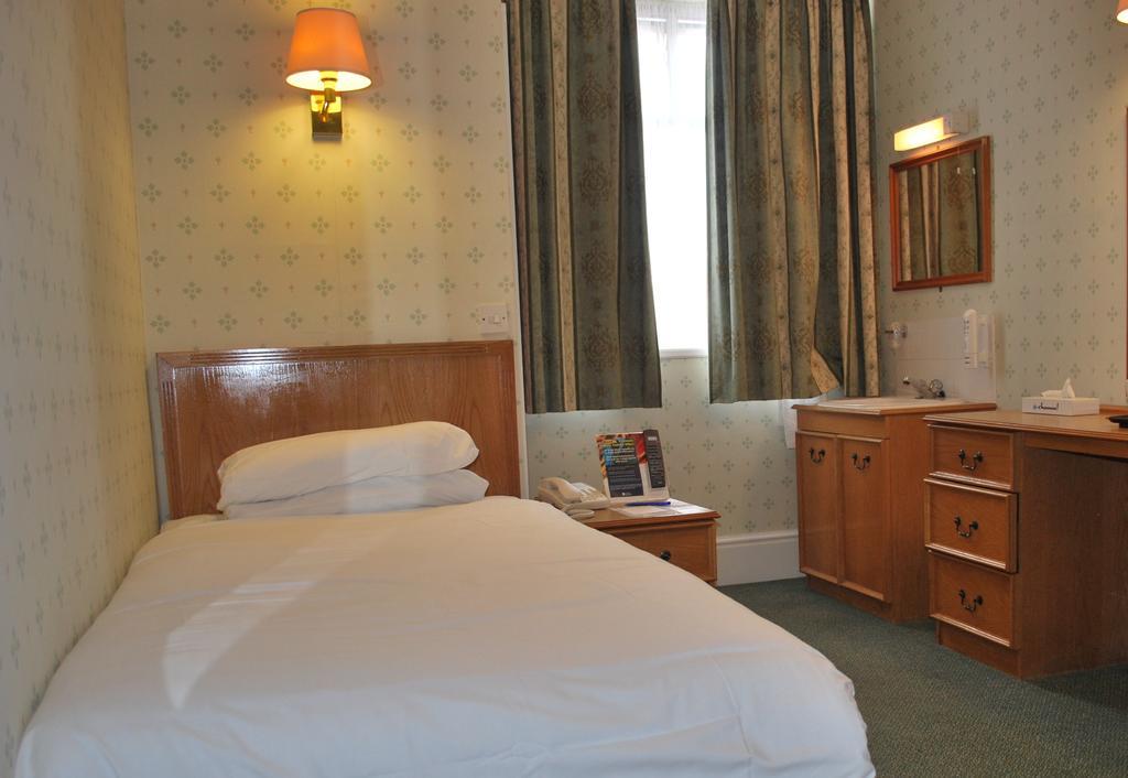 Best Western Cumberland Hotel ฮาร์โรว์ ห้อง รูปภาพ